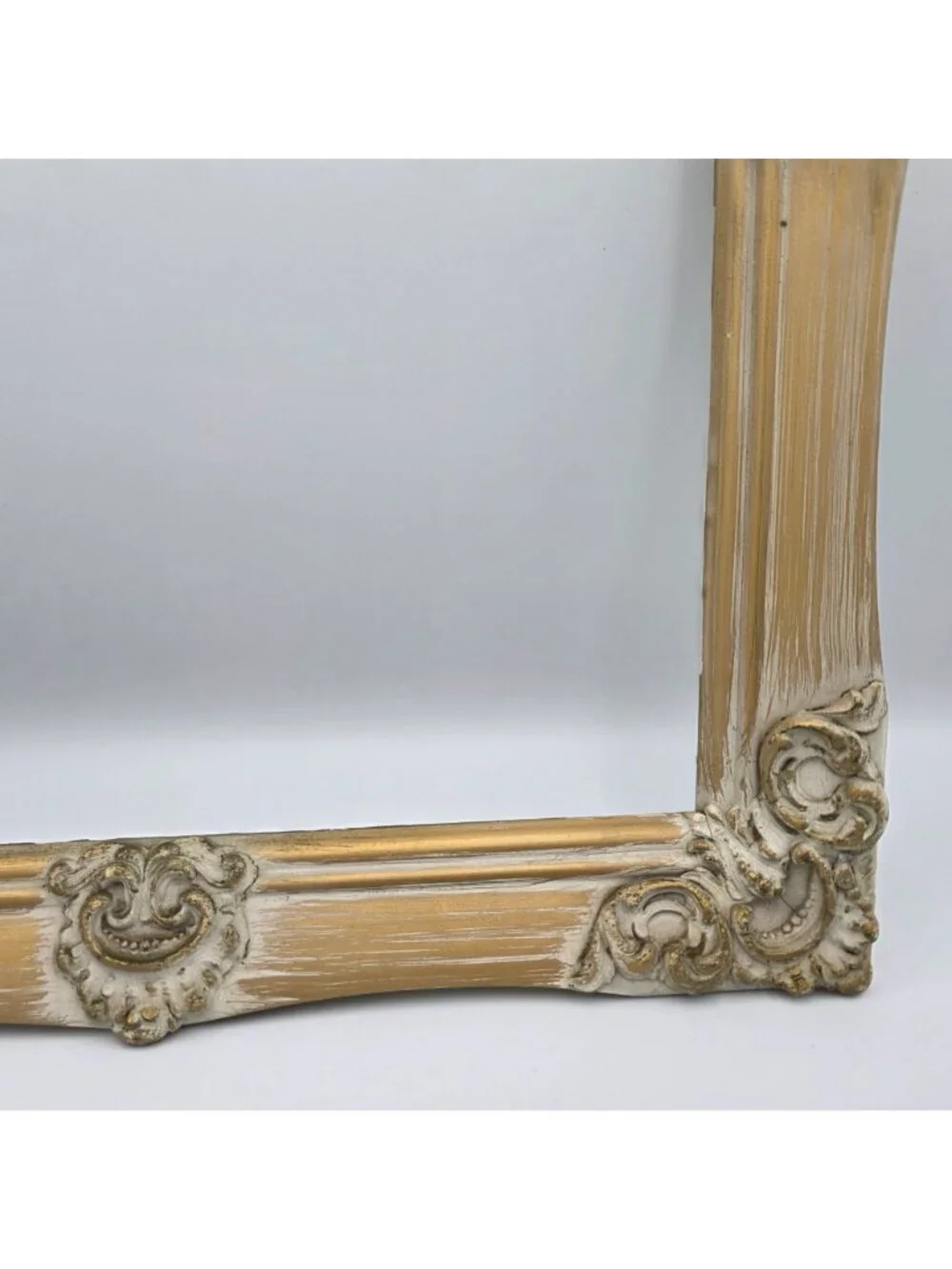 Vintage Ornate Baroque Style Gold & White Picture Frame 10